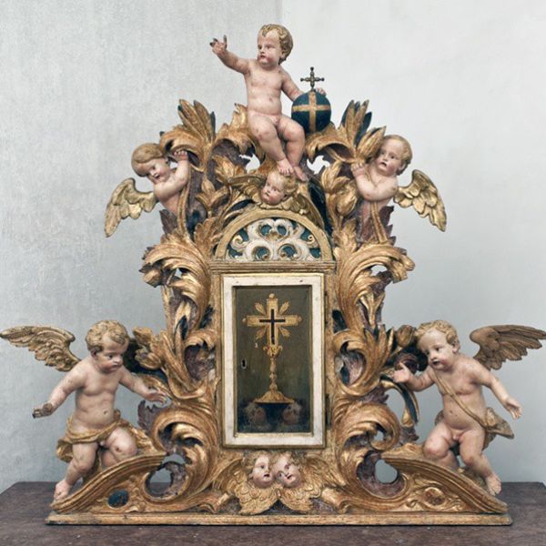 Tabernacolo con putti